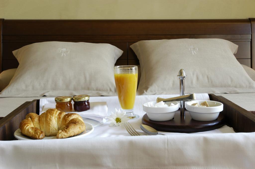 Bremon Boutique Hotel By Duquessa Hotel Collection Кардона Екстериор снимка