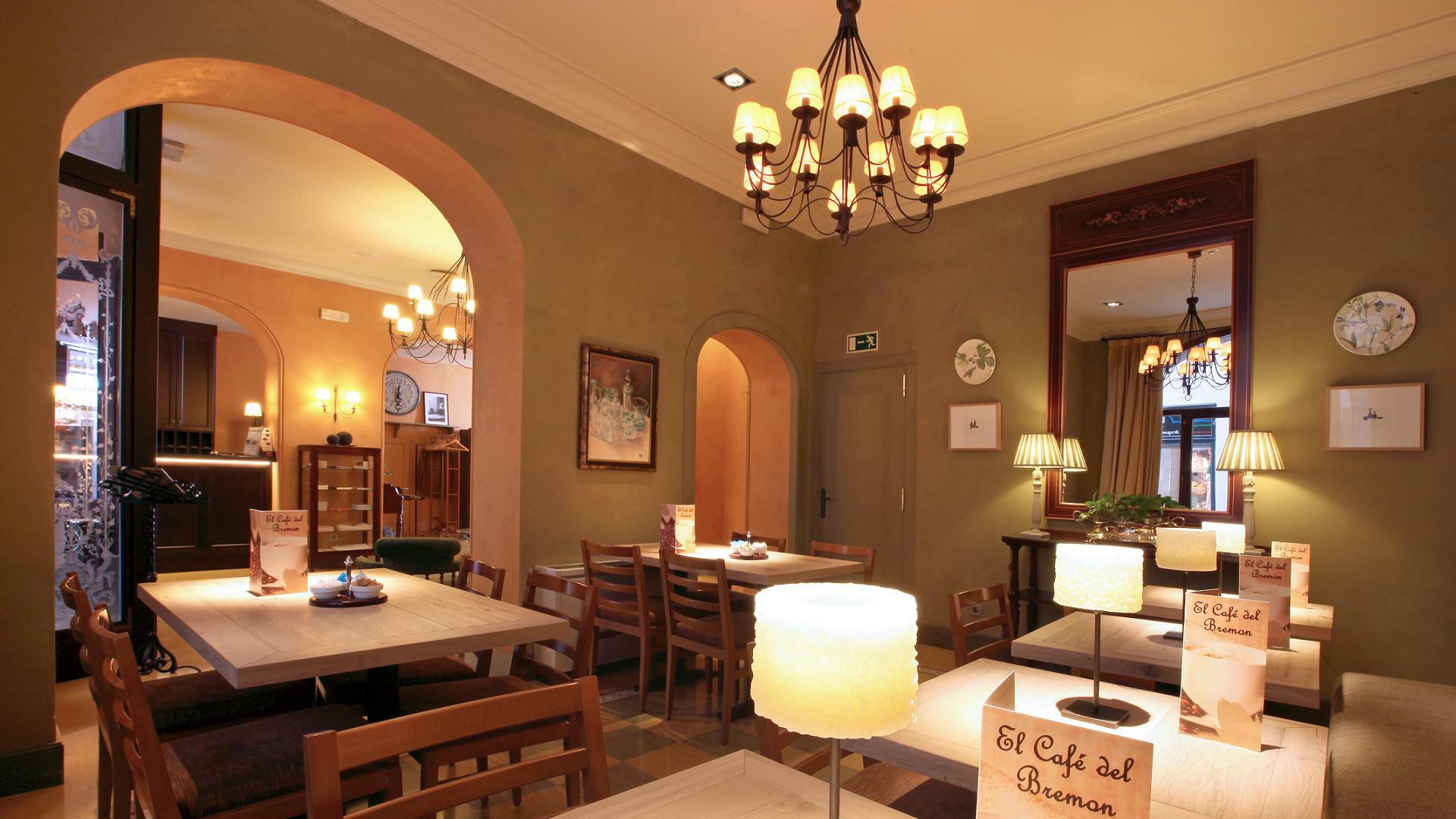 Bremon Boutique Hotel By Duquessa Hotel Collection Кардона Екстериор снимка